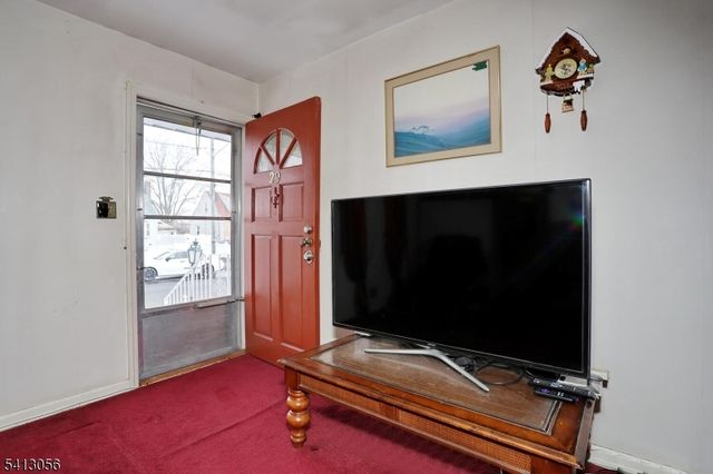 29 Elberon Ave, Paterson City, NJ 07502