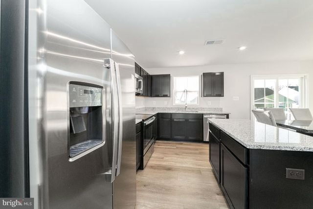 18256 CAPITAL CT, Ruther Glen, VA 22546