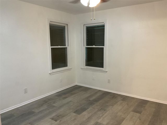 5728 Sylvia Drive, Galveston, TX 77551