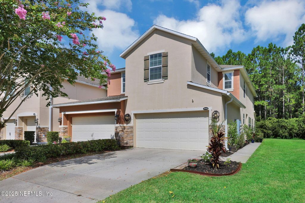 5956 BARTRAM VILLAGE Drive, Jacksonville, FL 32258