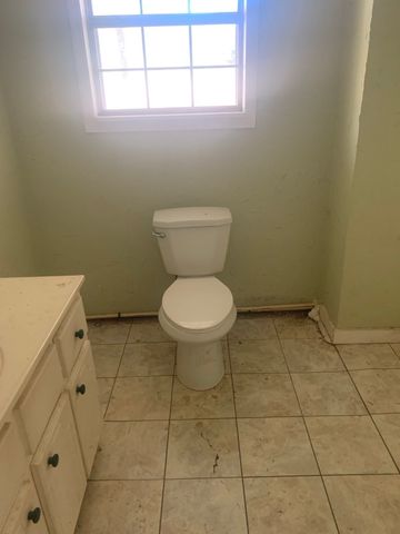 1252 Kelly Rd, Centerville, TN 37033