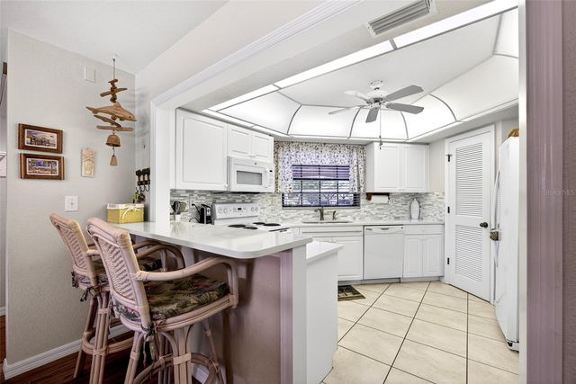 23465 HARBORVIEW ROAD 214, Punta Gorda, FL 33980