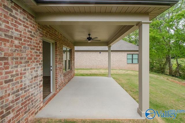 21774 Hemlock Drive, Athens, AL 35613