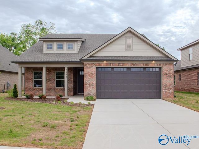 21774 Hemlock Drive, Athens, AL 35613