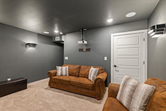 12711 N F M 179, Shallowater, TX 79363