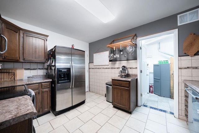 802 W 32nd St. N, Wichita, KS 67204