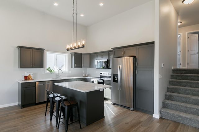 6232 86th Avenue S, Horace, ND 58047