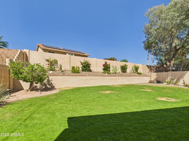 2750 E ROCK WREN Road, Phoenix, AZ 85048