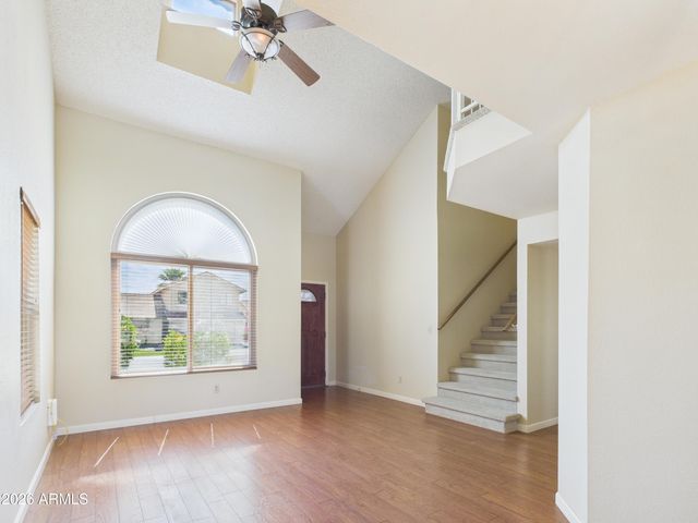 2750 E ROCK WREN Road, Phoenix, AZ 85048