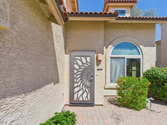 2750 E ROCK WREN Road, Phoenix, AZ 85048