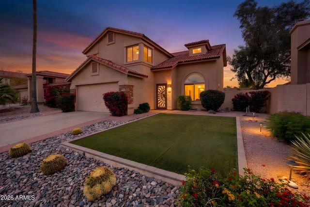 2750 E ROCK WREN Road, Phoenix, AZ 85048