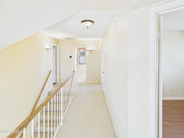 2750 E ROCK WREN Road, Phoenix, AZ 85048