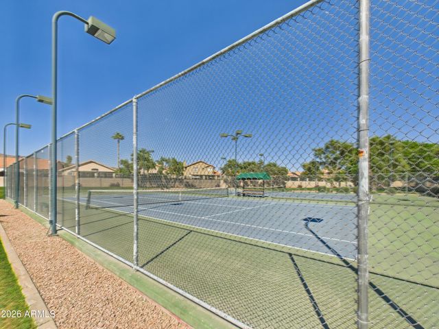 2750 E ROCK WREN Road, Phoenix, AZ 85048