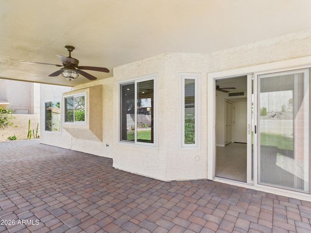 2750 E ROCK WREN Road, Phoenix, AZ 85048