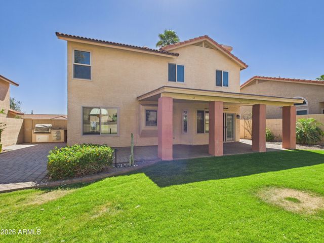 2750 E ROCK WREN Road, Phoenix, AZ 85048