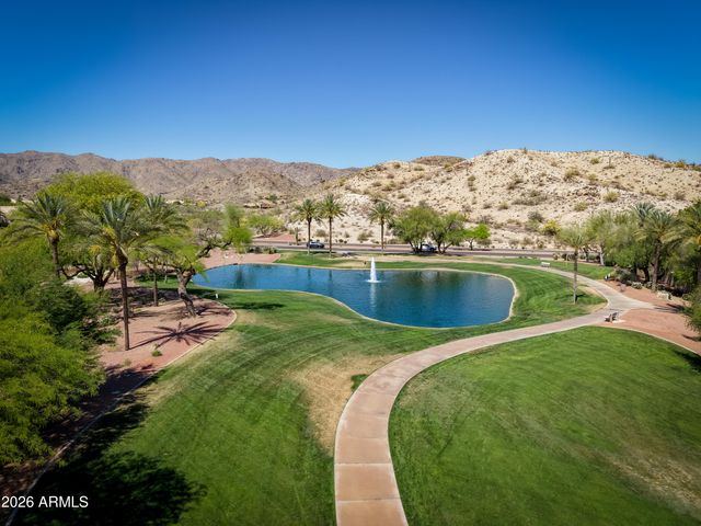 2750 E ROCK WREN Road, Phoenix, AZ 85048