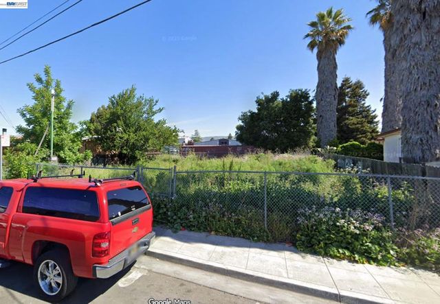 10575 Topanga, Oakland, CA 94603