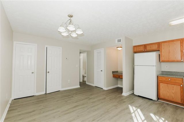 6512 Wellington Chase Court, Lithonia, GA 30058