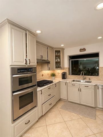 6261 Rosemary, Cypress, CA 90630
