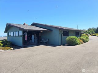 1301 S 3rd Avenue #5D, Sequim, WA 98382