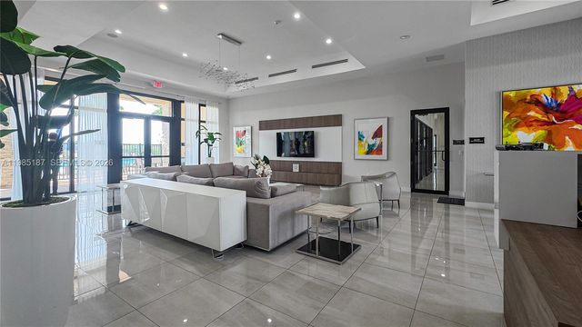 325 NE 208th Ter, Miami, FL 33179