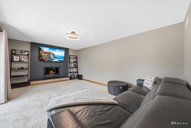 1441 71st Street, Downers Grove, IL 60516