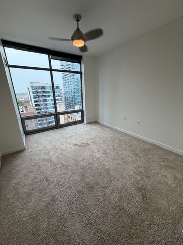 100 E 14th Street 1406, Chicago, IL 60605