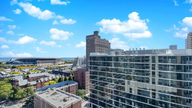 100 E 14th Street 1406, Chicago, IL 60605