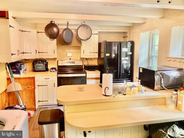 1 WINDY HILL LN, Mohnton, PA 19540