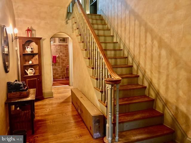 1 WINDY HILL LN, Mohnton, PA 19540