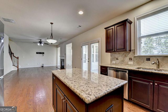 3945 MEDLEY Way, Cumming, GA 30041