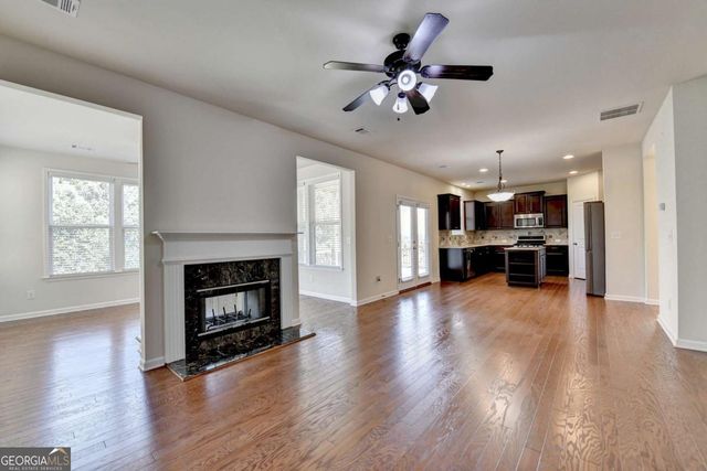 3945 MEDLEY Way, Cumming, GA 30041