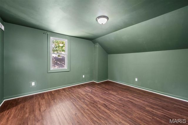 7709 Saint Albans Avenue, Richmond Heights, MO 63117
