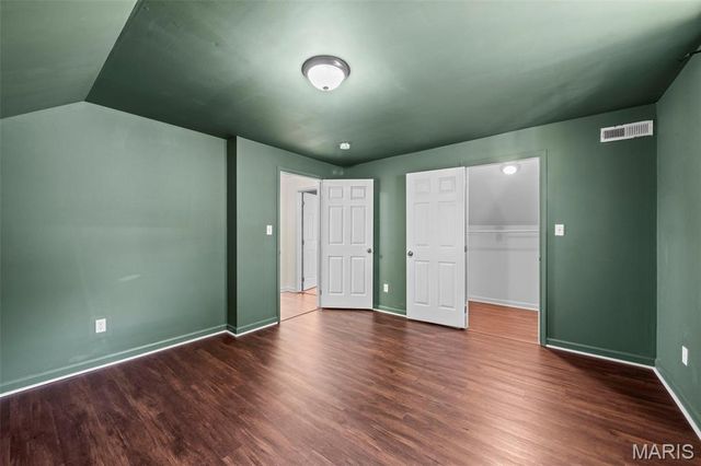 7709 Saint Albans Avenue, Richmond Heights, MO 63117