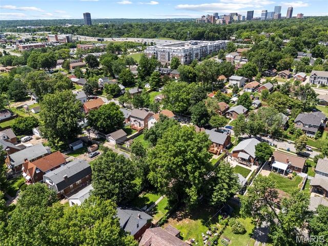 7709 Saint Albans Avenue, Richmond Heights, MO 63117