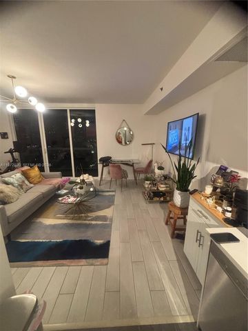 50 Biscayne Blvd 1909, Miami, FL 33132