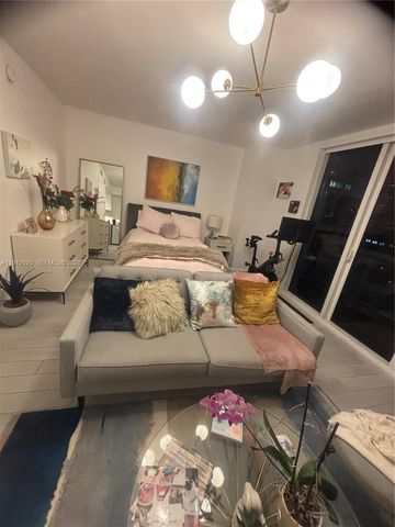 50 Biscayne Blvd 1909, Miami, FL 33132