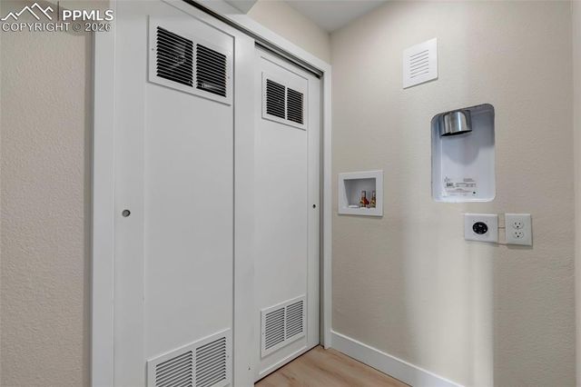 1919 N Corona Street, Colorado Springs, CO 80907