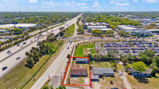 319 E 119TH AVENUE, Tampa, FL 33612