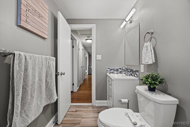 28 White Road, Cheektowaga, NY 14225