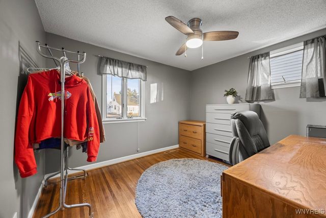 28 White Road, Cheektowaga, NY 14225