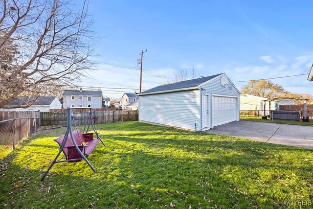 28 White Road, Cheektowaga, NY 14225