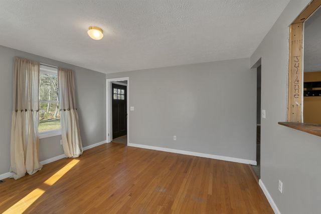 50 Range Road, Epsom, NH 03234