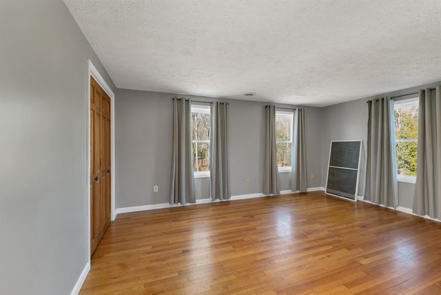 50 Range Road, Epsom, NH 03234
