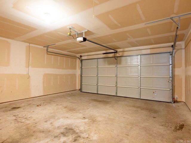 202 Westwood Drive, Jacksonville, AR 72076