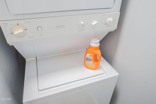 125 North Parkway, Sevierville, TN 37876