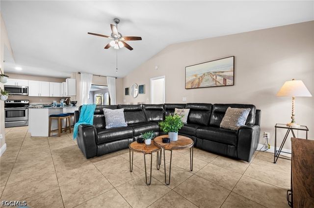 3411 SW 2nd AVE, Cape Coral, FL 33914
