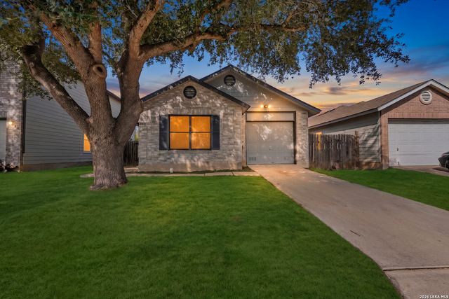 6814 SAHARASTONE DR, Converse, TX 78109