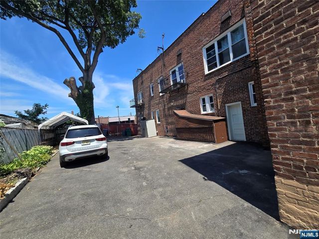 839-845 Sanford Avenue, Newark, NJ 07106
