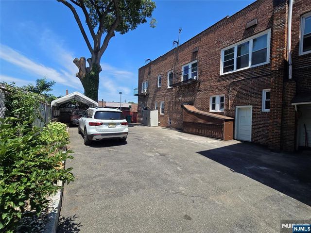 839-845 Sanford Avenue, Newark, NJ 07106